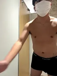 R0422 webcam model stream image