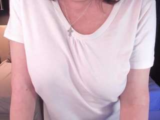 lindapassionate webcam model stream image