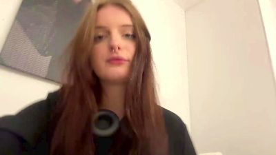 DetraYarnell webcam model stream image