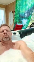 mike250873 webcam model stream image