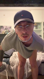 Boy_underyou webcam model stream image