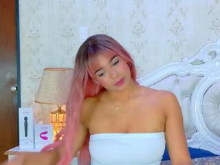 Tiara Rosse webcam model stream image