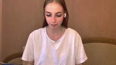 AislyCovert webcam model stream image
