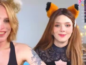 _yourfoxy_ webcam model stream image