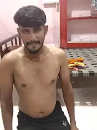 HotXKrish webcam model stream image