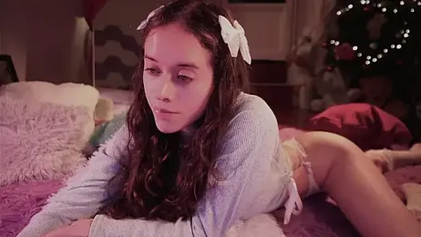 _Avriles_ webcam model stream image