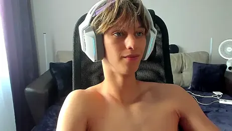 Ostin_meow webcam model stream image