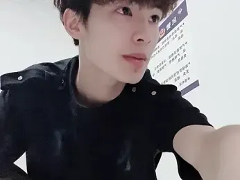 linger2563 webcam model stream image
