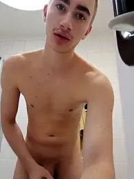 denys_ webcam model stream image