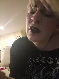 PinkTheHawk webcam model stream image