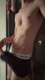 TwkyOne webcam model stream image