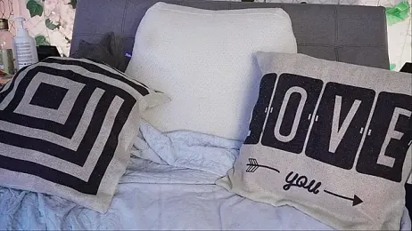 Amelia_LOV webcam model stream image