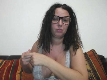 Erikka webcam bongacams model stream image