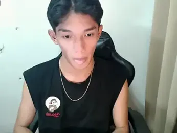urasian_john18 webcam model stream image