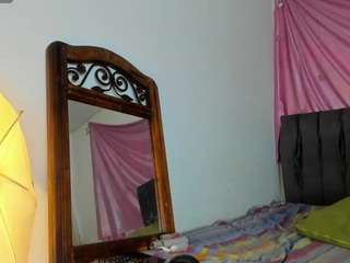 milfcomesfirst webcam model stream image