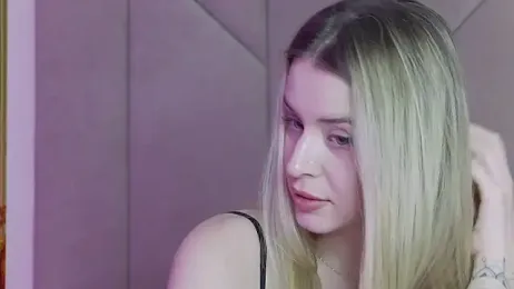 Touch_me webcam stripchat model stream image