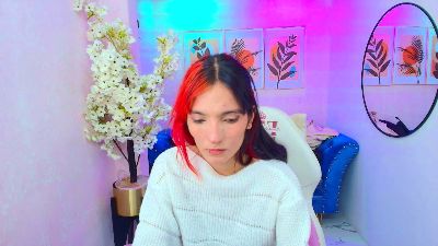 Dafne_huges webcam cam4 model stream image