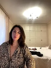 Dina0908 webcam model stream image