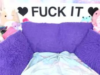 mackenziewolfe webcam model stream image