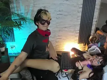 RedHood_1 webcam stripchat model stream image