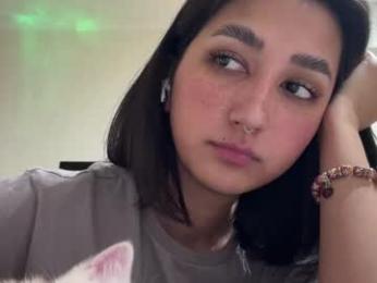 tawnyamartinek webcam model stream image