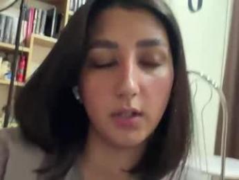 tawnyamartinek webcam chaturbate model stream image
