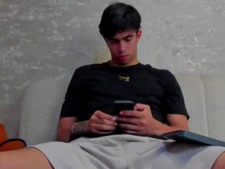 Cody Pipper webcam model stream image