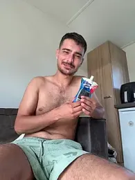 Serttssikici webcam stripchat model stream image