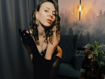 AlyceCox webcam model stream image