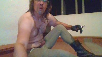 CigarSmokerPig webcam model stream image