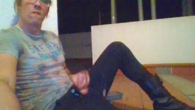 CigarSmokerPig webcam model stream image