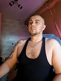 Foxyshaved webcam model stream image