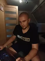 Foxyshaved webcam model stream image