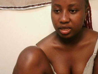 Cuteeann webcam model stream image