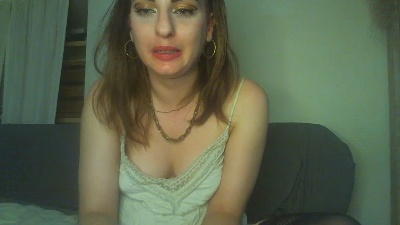 Lenaaahot webcam model stream image
