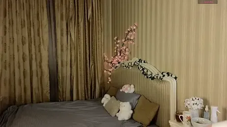 Juuulia_ webcam model stream image