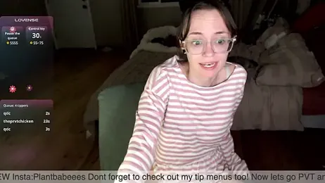 Plantbabeee webcam model stream image