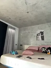 Rosariolovex webcam model stream image