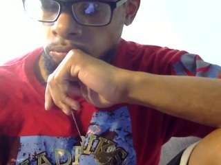 llmywood webcam model stream image
