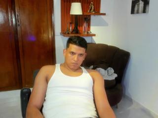 Andy Jacksonx webcam flirt4free model stream image