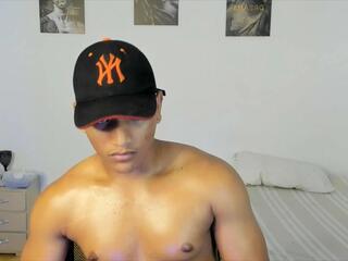 Airon Garcia webcam model stream image