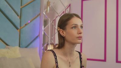 SophiaDream_ webcam model stream image
