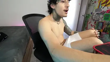 trieone webcam model stream image