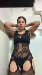 Solangeflor09 webcam cam4 model stream image