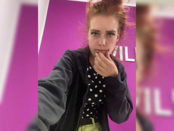 ksenia310 webcam model stream image
