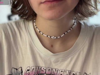 yuuuum webcam model stream image