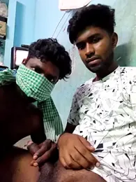 Hottie_21xx webcam model stream image