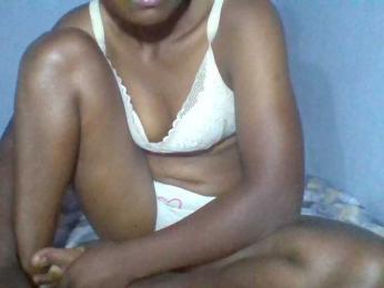 Rema-2 webcam model stream image