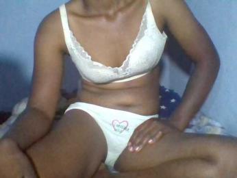 Rema-2 webcam model stream image