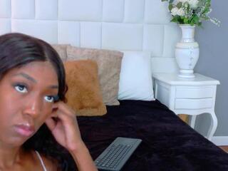 Kailyn Peters webcam model stream image